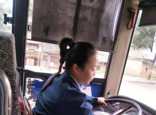 ů���������{�T����·С���ؼ�